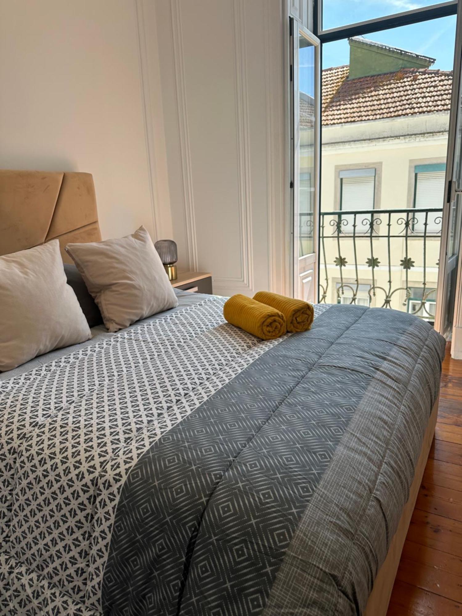 Garden Campo De Ourique Guest House - Hostel Lisboa Εξωτερικό φωτογραφία