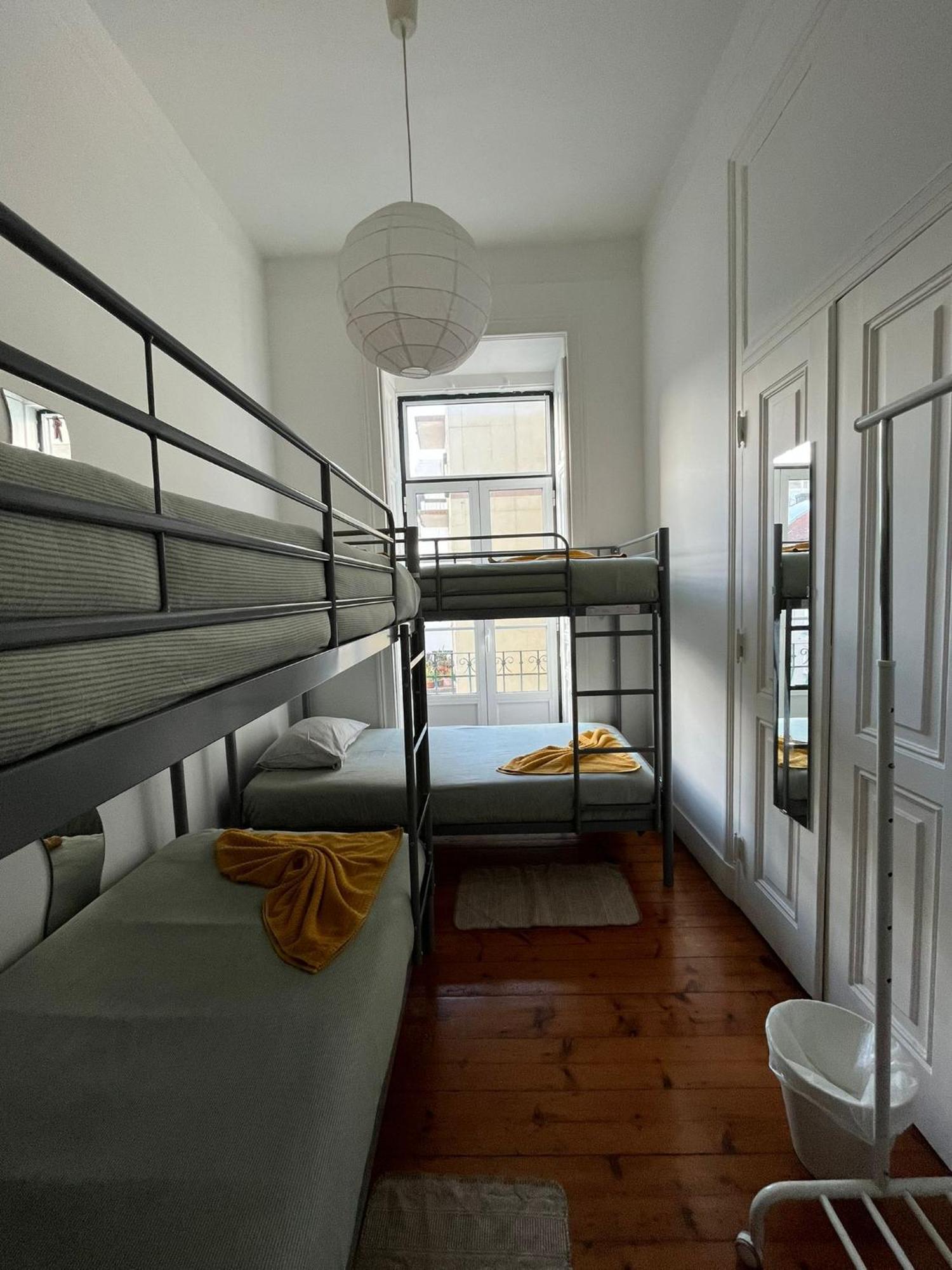 Garden Campo De Ourique Guest House - Hostel Lisboa Εξωτερικό φωτογραφία