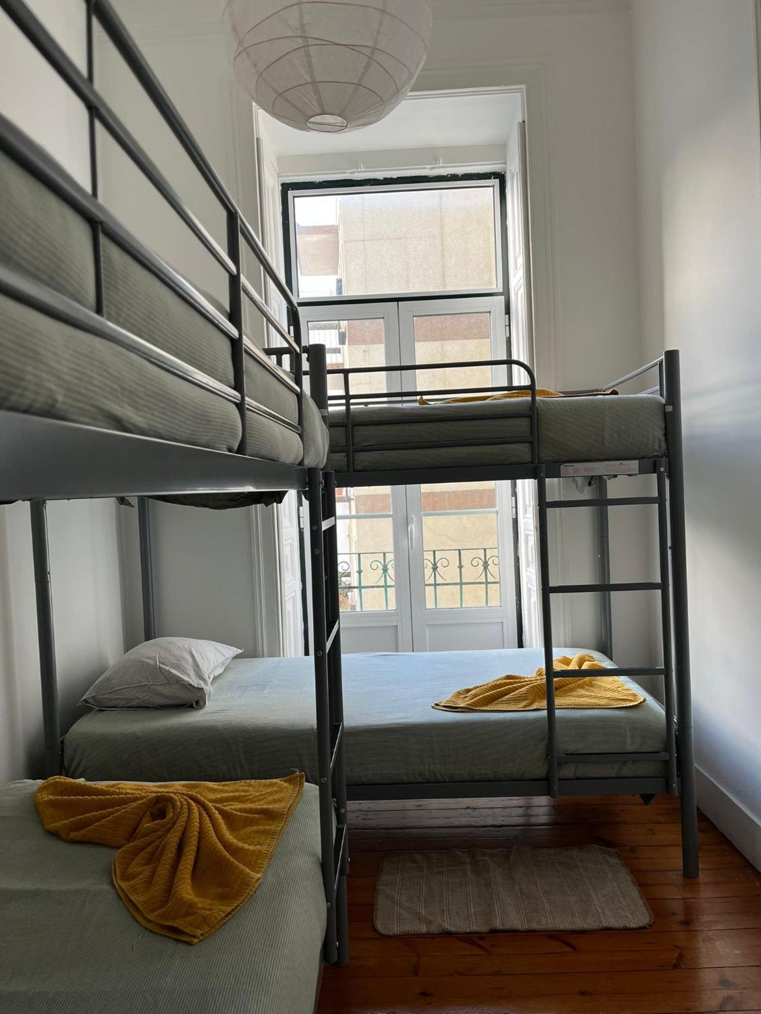 Garden Campo De Ourique Guest House - Hostel Lisboa Εξωτερικό φωτογραφία